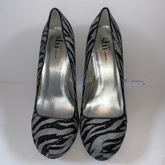 NWOT 9 Silver Black Zebra Sequin Pumps Shii By Journeys - Picture 5 of 17
